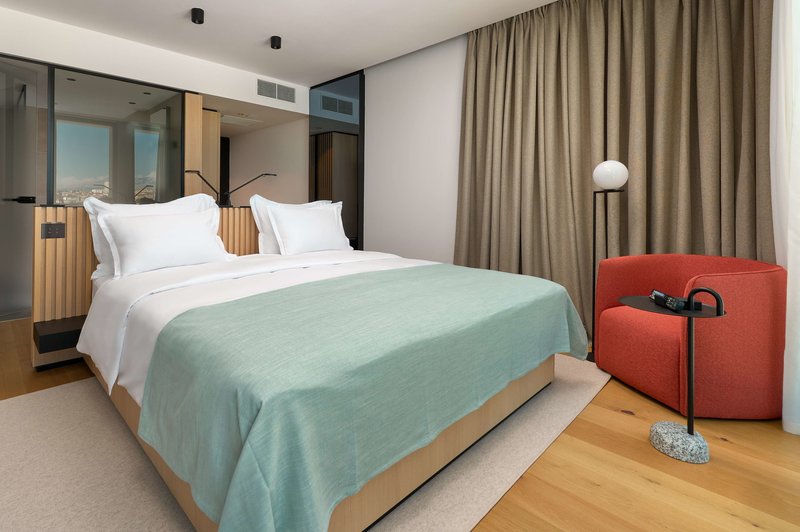 Hotel Ambasador 50