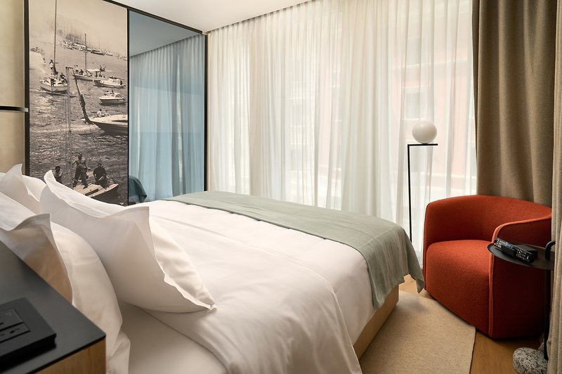 Hotel Ambasador 22