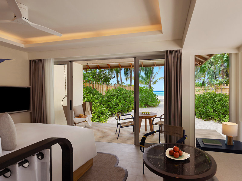 Avani+ Fares Maldives Resort 15