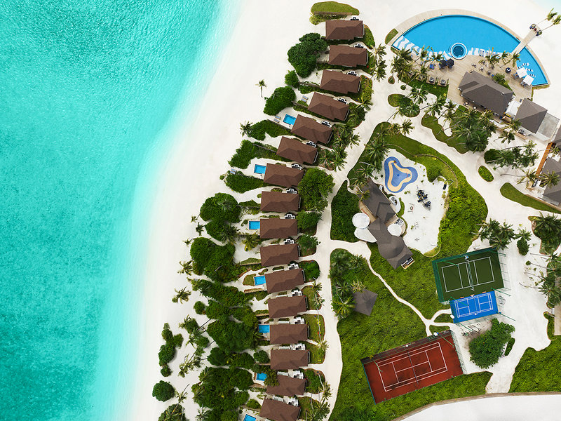 Avani+ Fares Maldives Resort 16