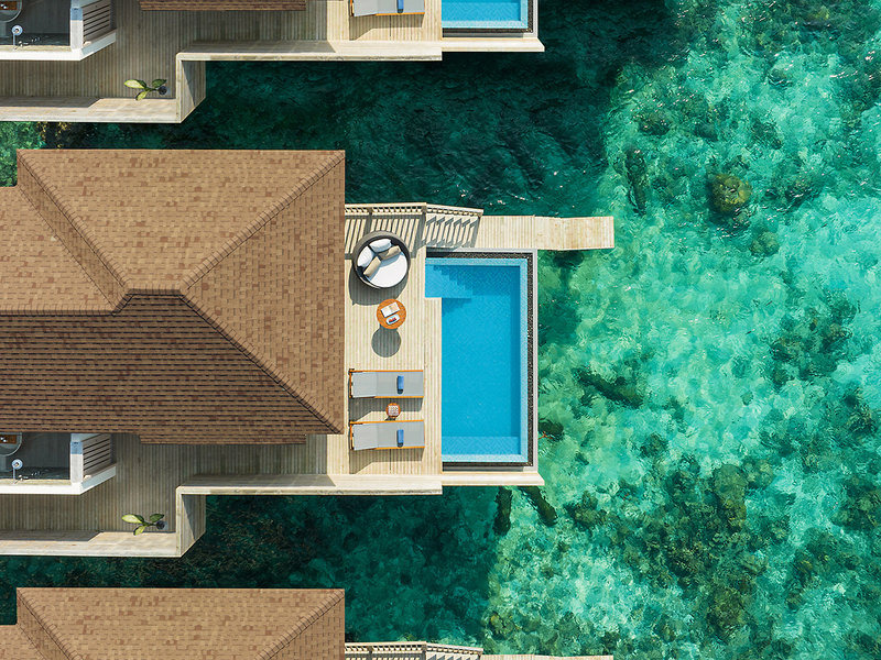 Avani+ Fares Maldives Resort 17
