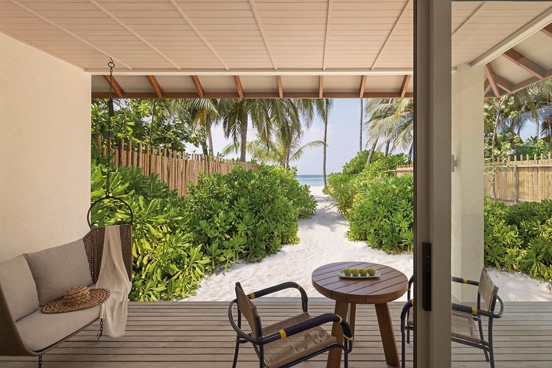 Avani+ Fares Maldives Resort 13