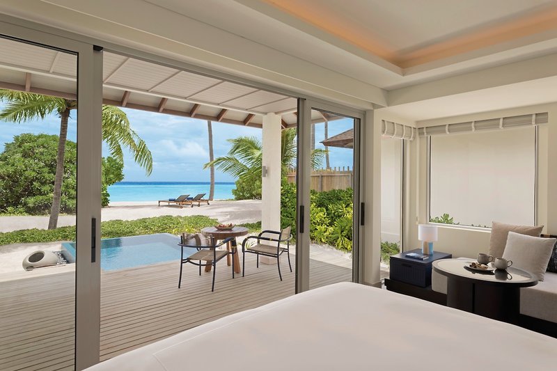 Avani+ Fares Maldives Resort 15