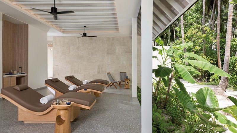Avani+ Fares Maldives Resort 35