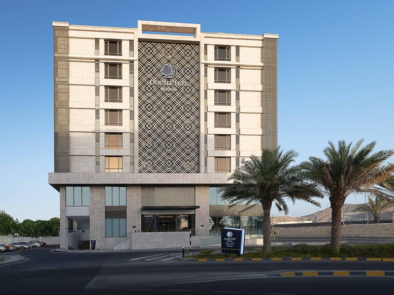 DoubleTree by Hilton Muscat Qurum 1