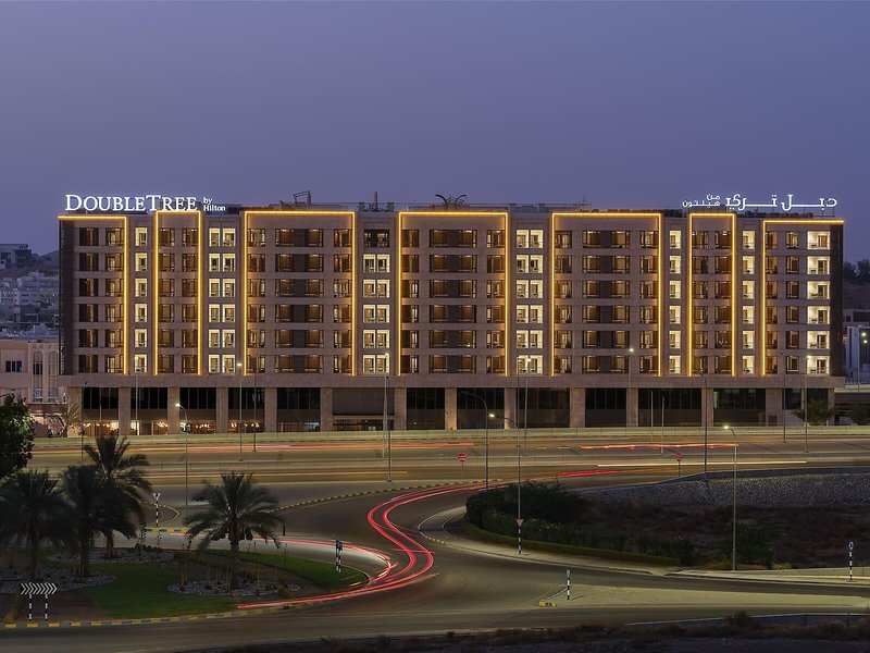 DoubleTree by Hilton Muscat Qurum 3