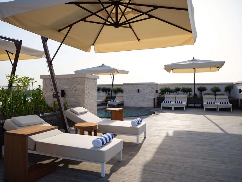 DoubleTree by Hilton Muscat Qurum 6