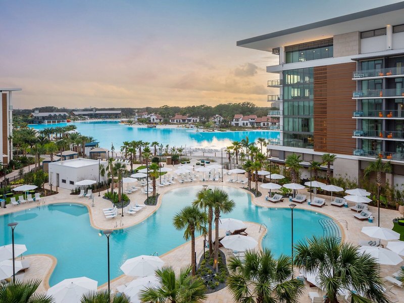 Conrad Orlando 12