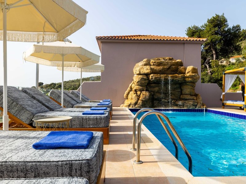 Skiathos Avaton Suites & Villas 3