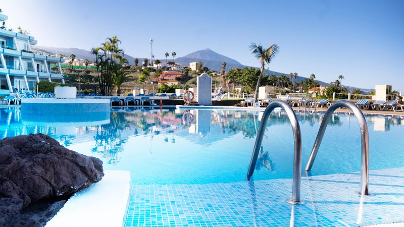 Coral La Quinta Park Suites 29