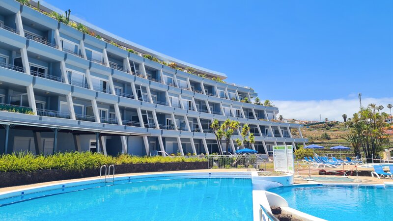 Coral La Quinta Park Suites 30