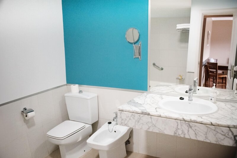 Coral La Quinta Park Suites 39