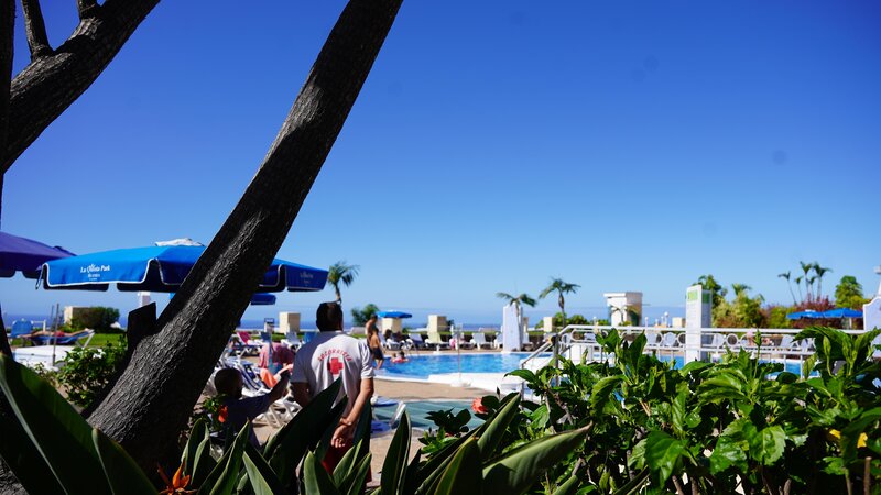 Coral La Quinta Park Suites 44