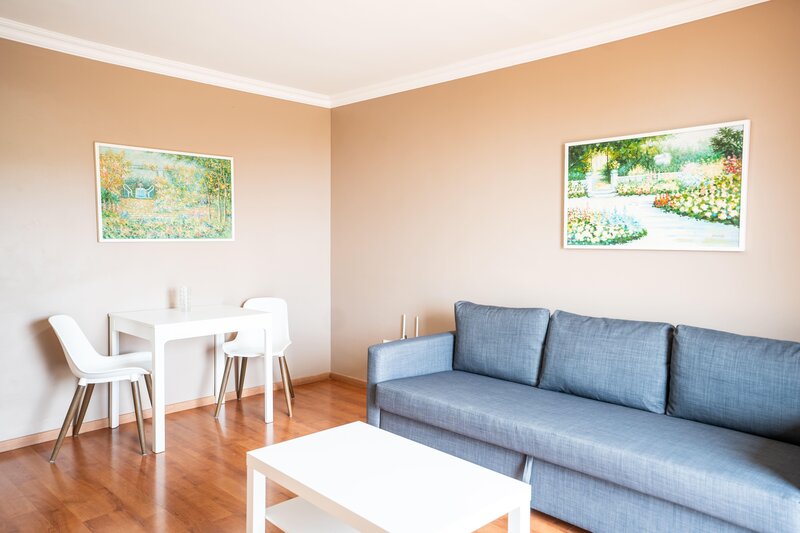 Coral La Quinta Park Suites 65