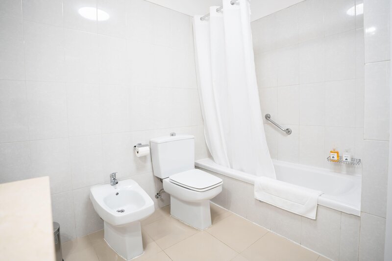 Coral La Quinta Park Suites 110