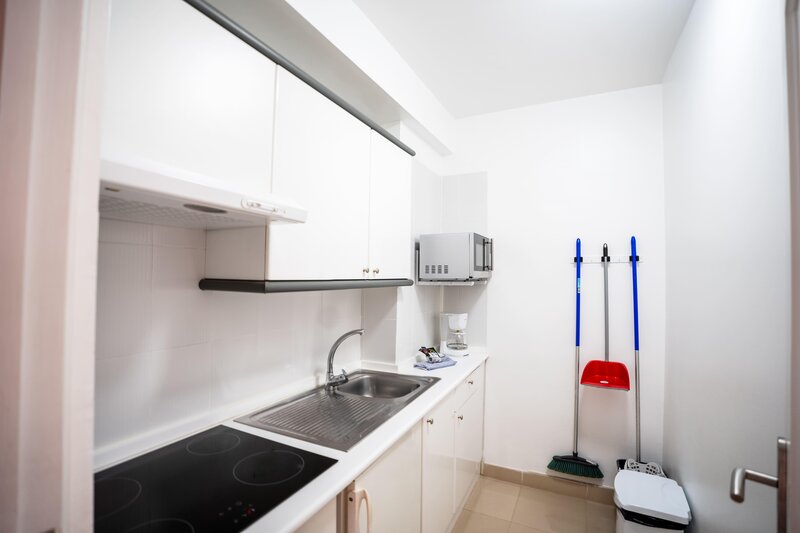 Coral La Quinta Park Suites 127