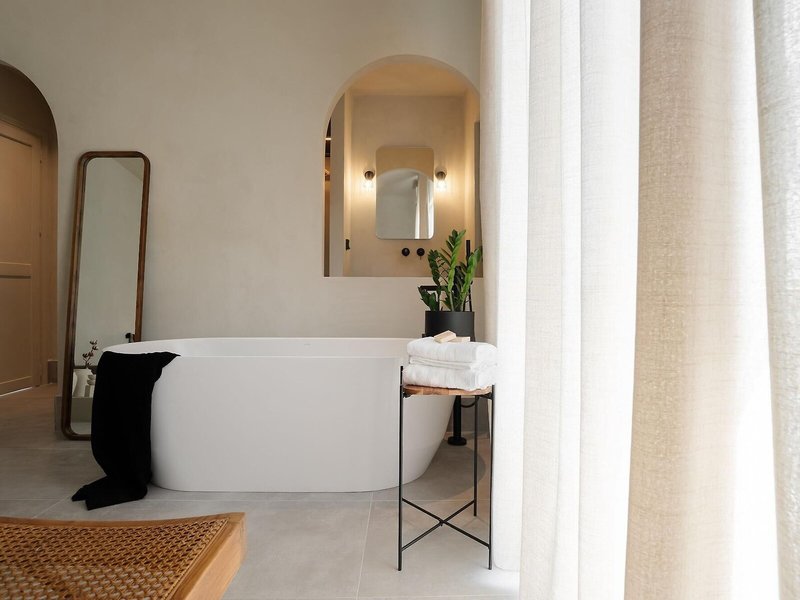 Polis of Naxos Stylish Suites 23