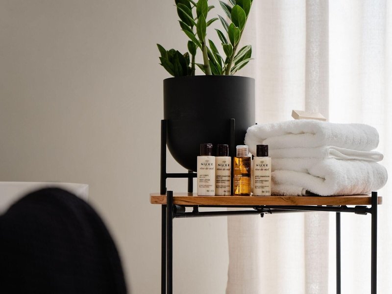 Polis of Naxos Stylish Suites 24