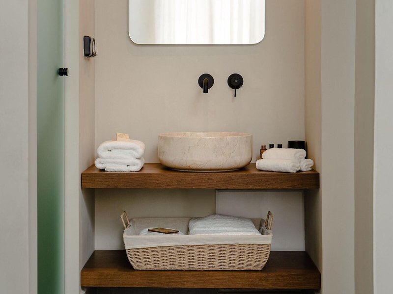 Polis of Naxos Stylish Suites 33