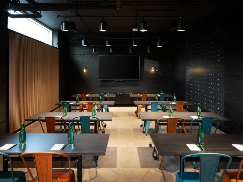 Moxy Halifax Downtown 5