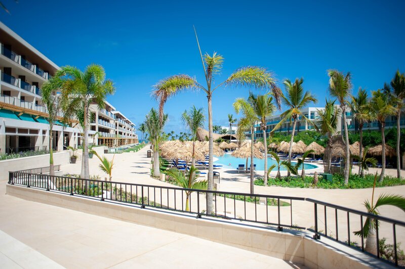 Serenade All Suites, Adults Only Resort 11