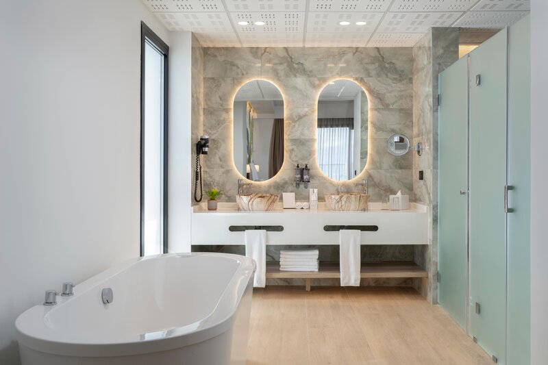 Serenade All Suites, Adults Only Resort 95