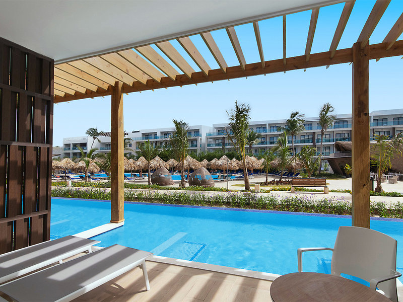 Serenade All Suites, Adults Only Resort 9