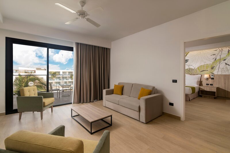 Serenade All Suites, Adults Only Resort 51