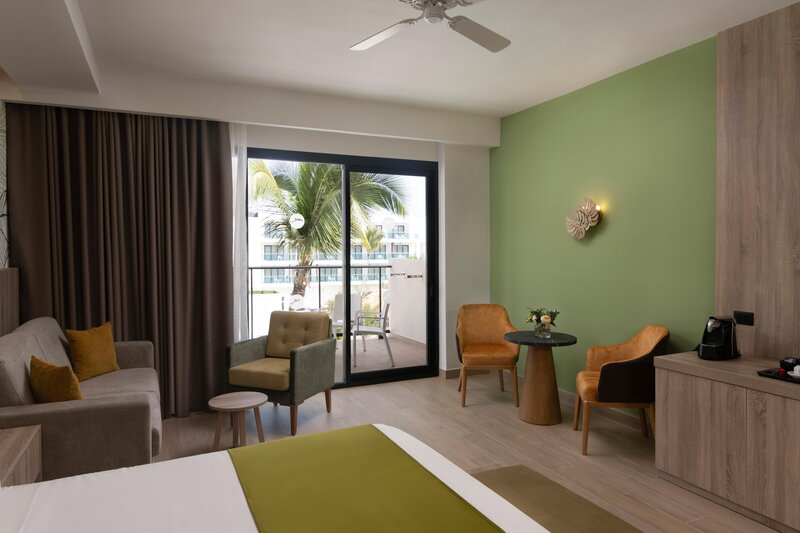 Serenade All Suites, Adults Only Resort 71
