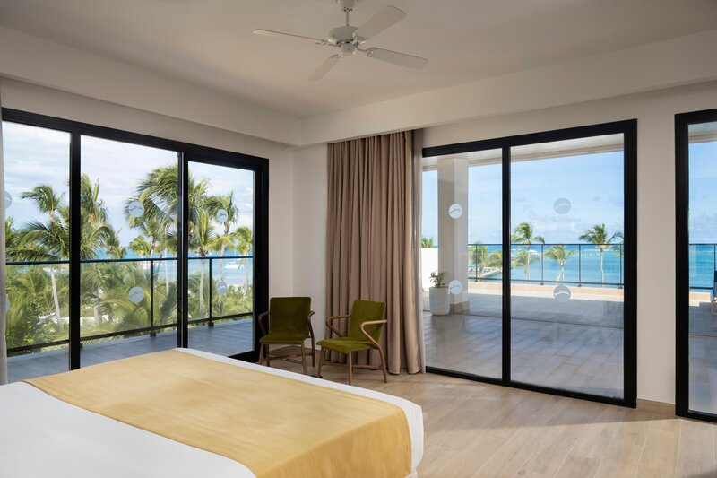 Serenade All Suites, Adults Only Resort 86