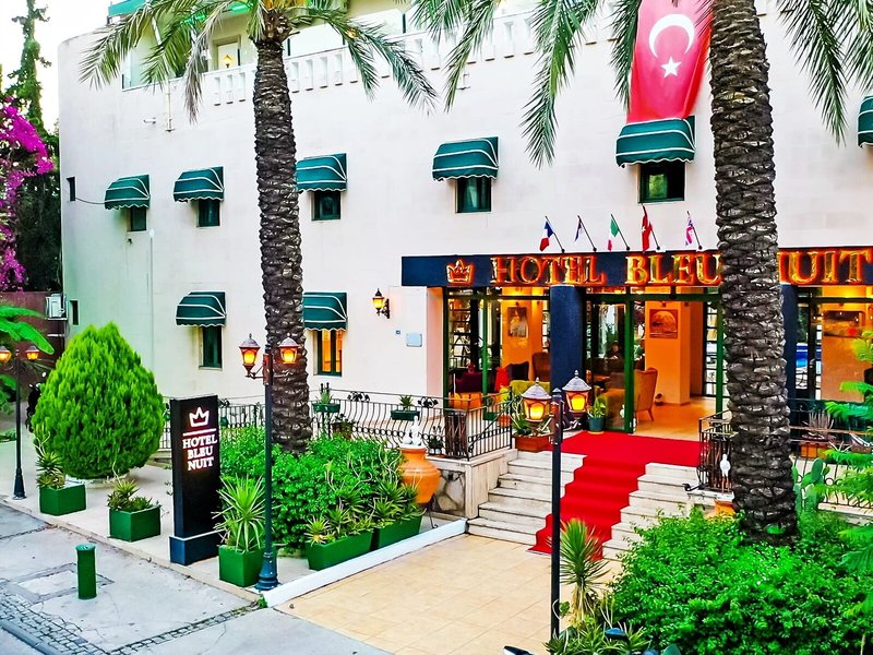 Hotel Bleu Nuit 4