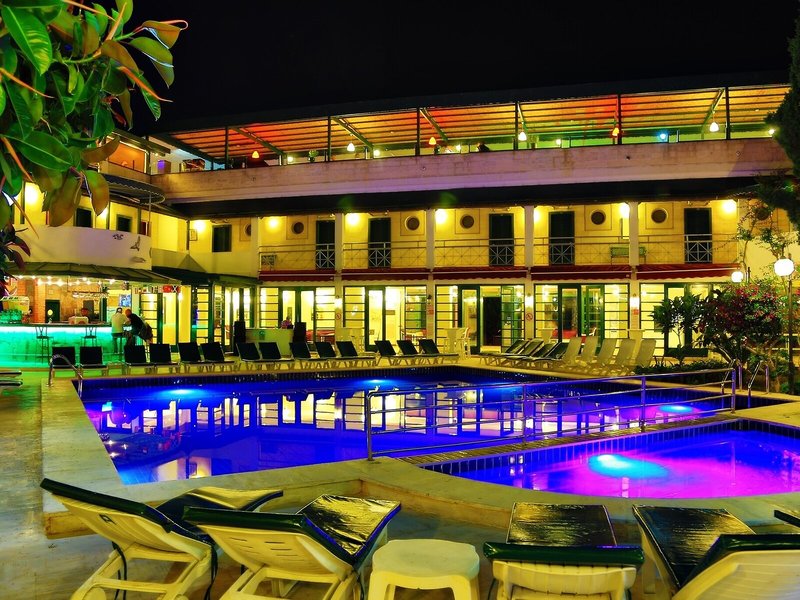 Hotel Bleu Nuit 9
