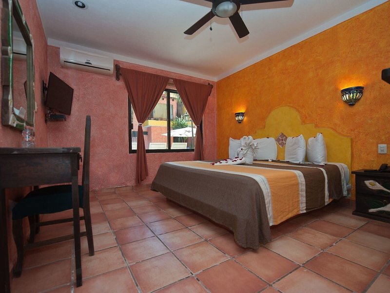 Hacienda Maria Bonita 8