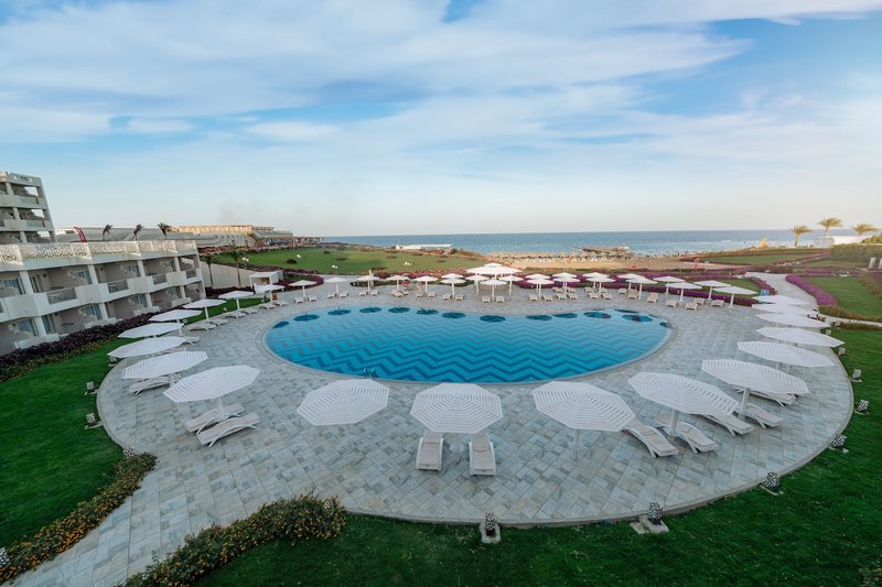 Sirena Beach Resort & Spa 1