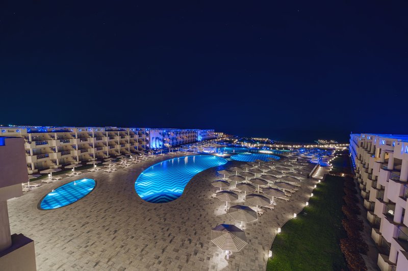 Sirena Beach Resort & Spa 14