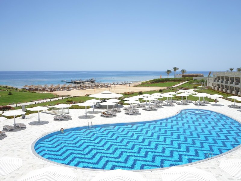 Sirena Beach Resort & Spa 1