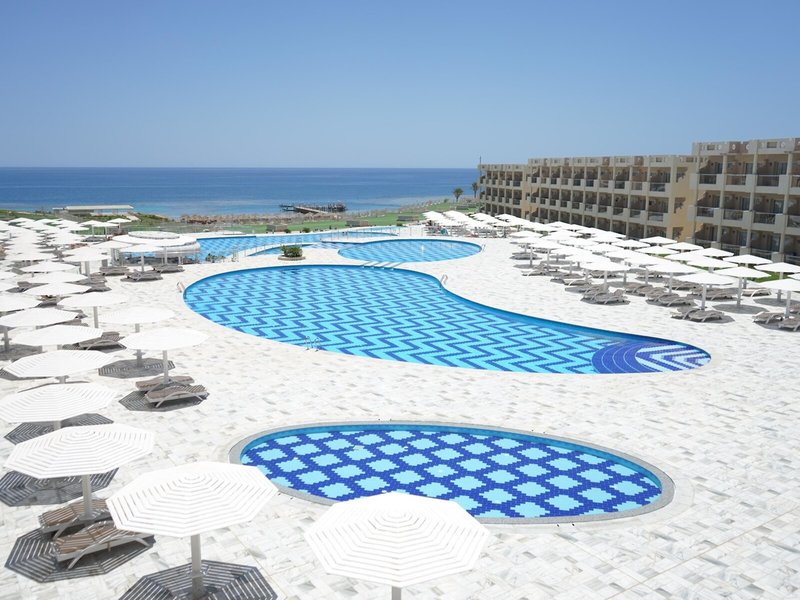 Sirena Beach Resort & Spa 5