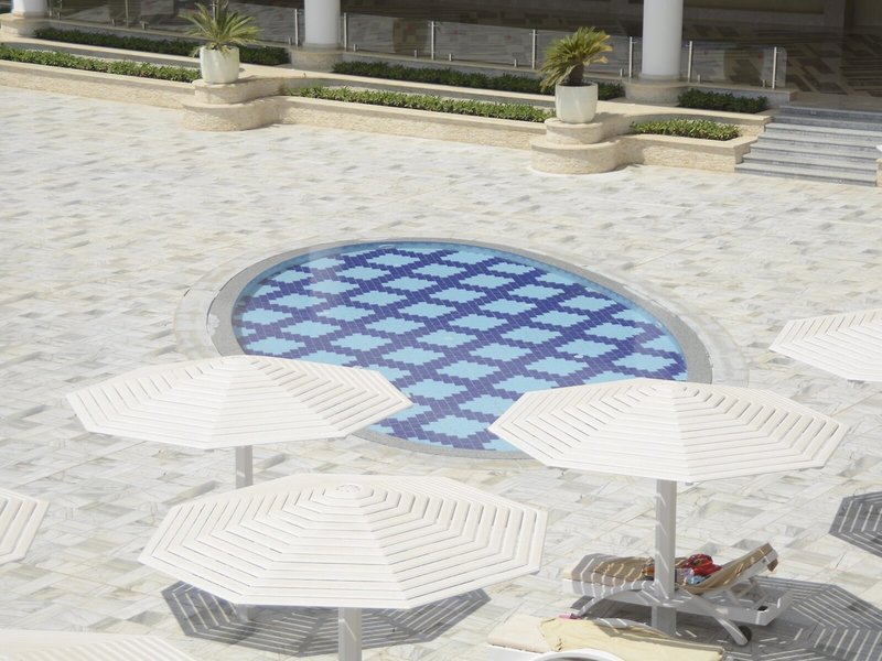 Sirena Beach Resort & Spa 9