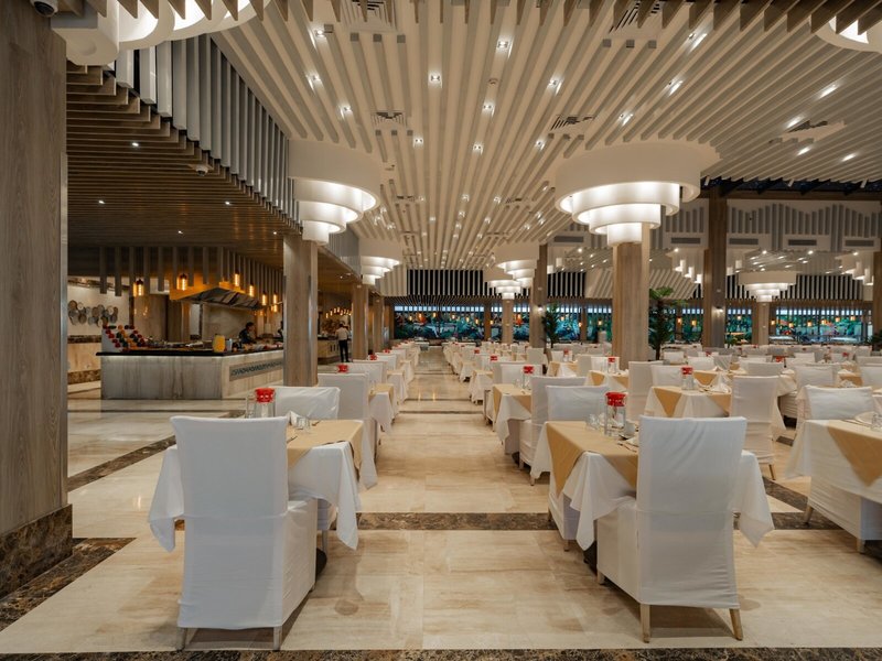 Sirena Beach Resort & Spa 20