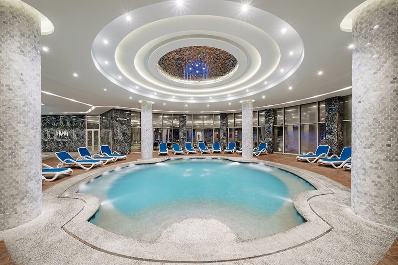 Sirena Beach Resort & Spa 2