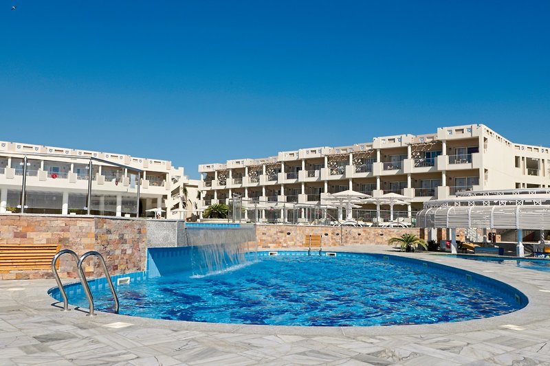 Sirena Beach Resort & Spa 6