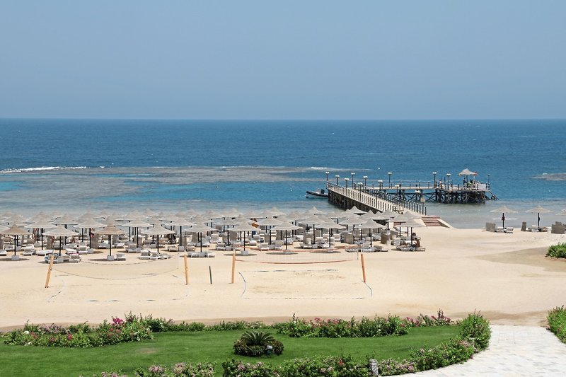 Sirena Beach Resort & Spa 7
