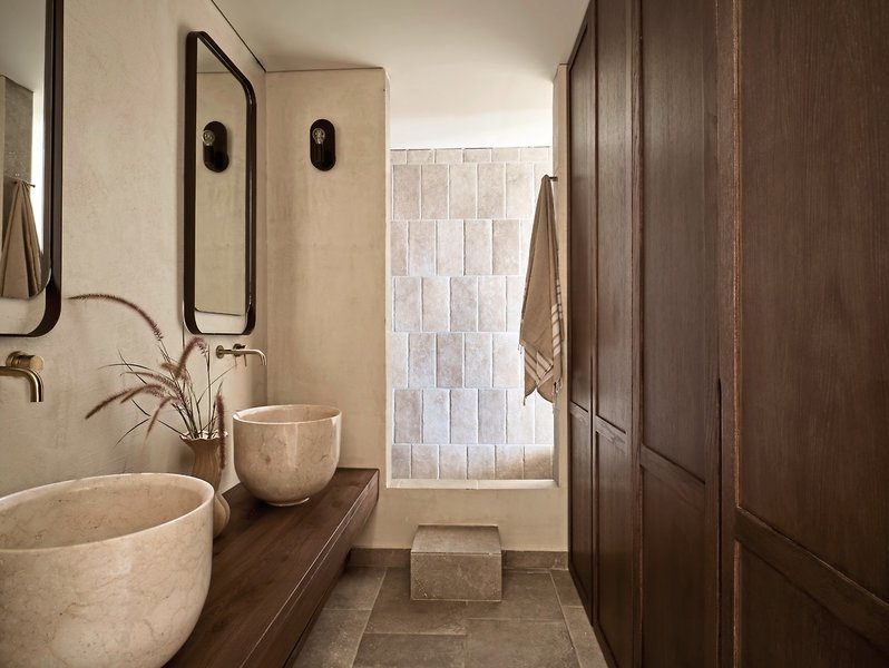 Pierros Verde Private Suites 15