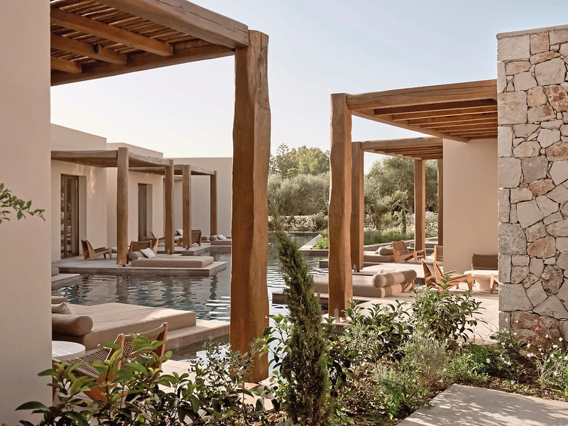 Pierros Verde Private Suites 19