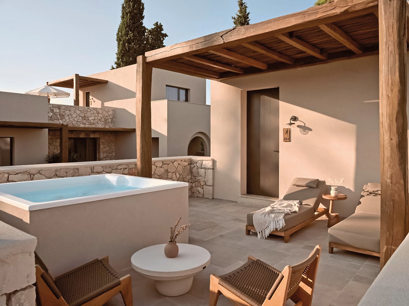 Pierros Verde Private Suites 21