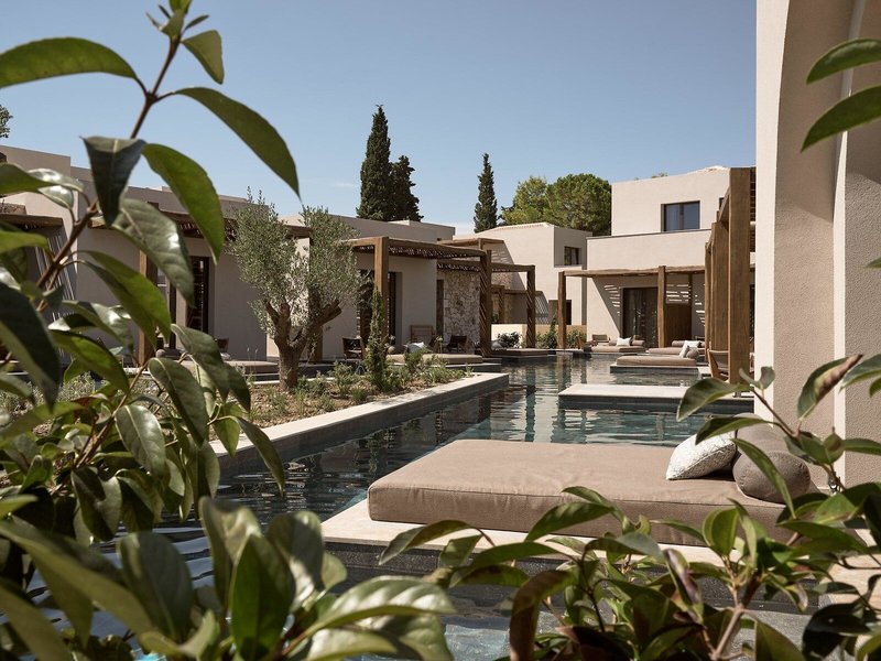 Pierros Verde Private Suites 1