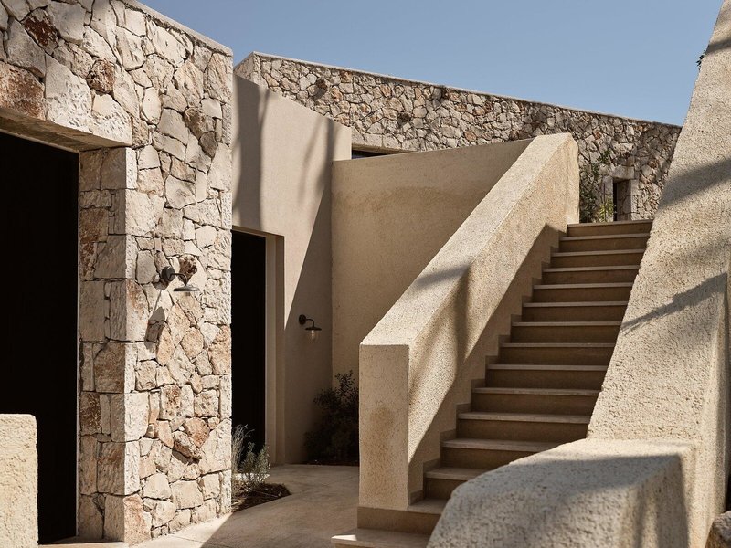 Pierros Verde Private Suites 3