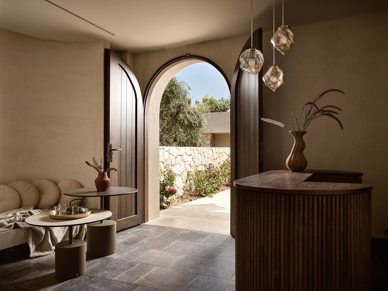 Pierros Verde Private Suites 19
