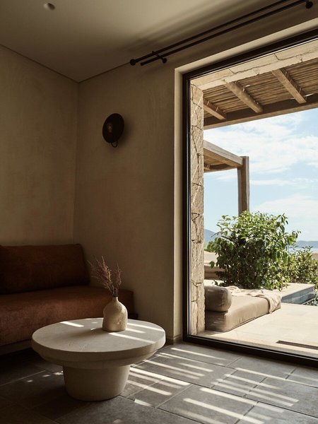 Pierros Verde Private Suites 29