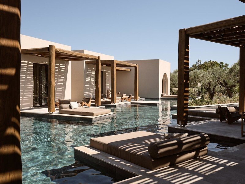 Pierros Verde Private Suites 31
